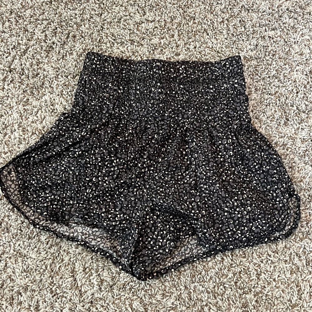 Medium Free People Movement Way Home Shorts